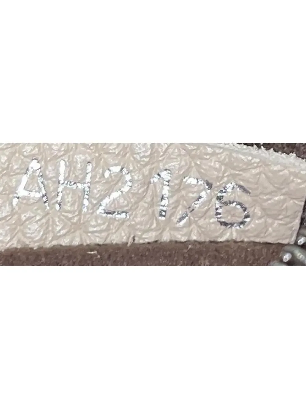 Louis Vuitton Babylone Handbag Mahina #342967L24B